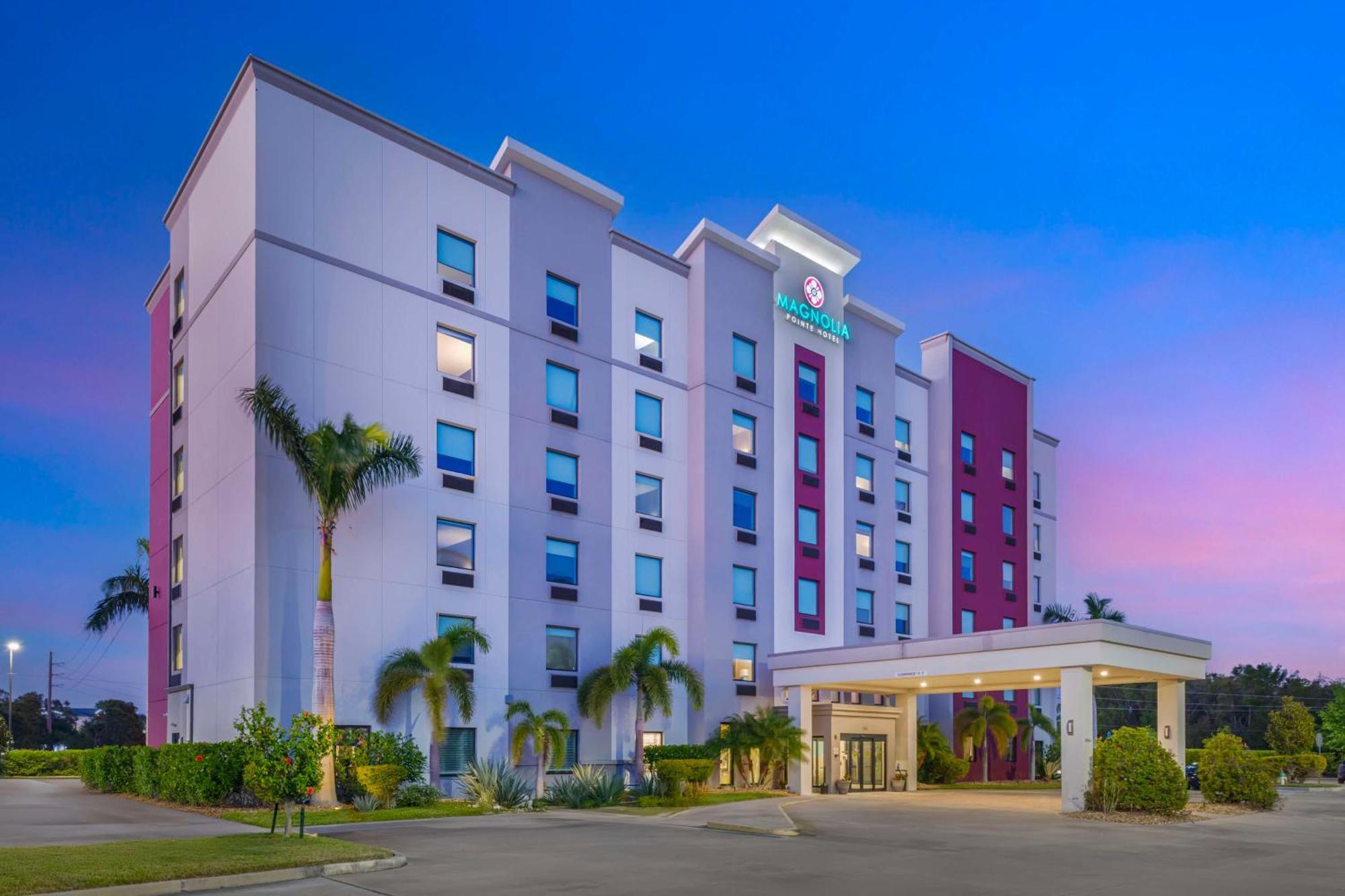 Magnolia Pointe; BW Signature Collection Fruitville ภายนอก รูปภาพ